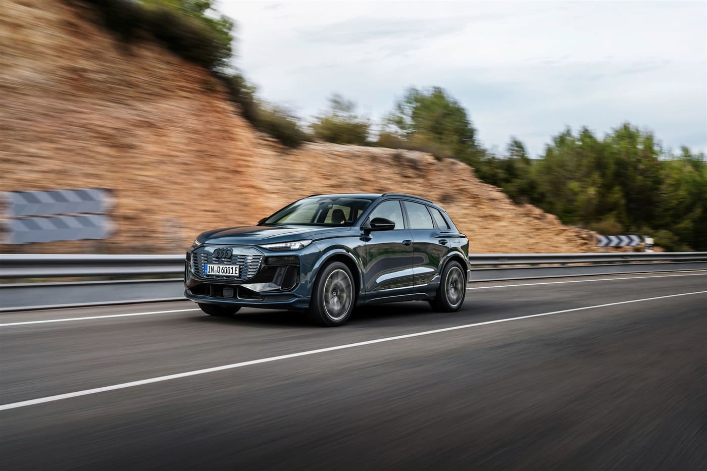 Audi Q6 e-tron — du glömmer hur den ser ut, men inte vad den kostar